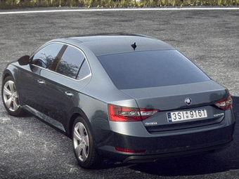 Skoda Superb 2017-2020  Skoda Superb 2017-2020