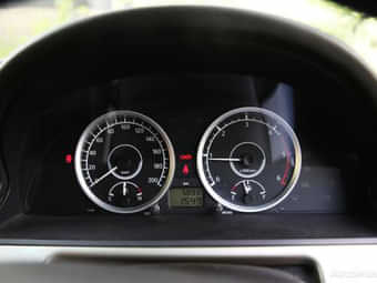 Tata Safari Storme  2012 - 2020 