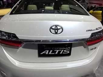 Toyota Corolla Altis  2010-2020 