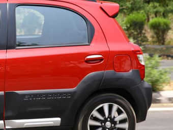 Toyota Etios Cross 2012 - 2020 