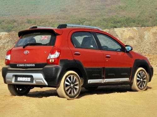 Toyota Etios Cross 2012 - 2020 image