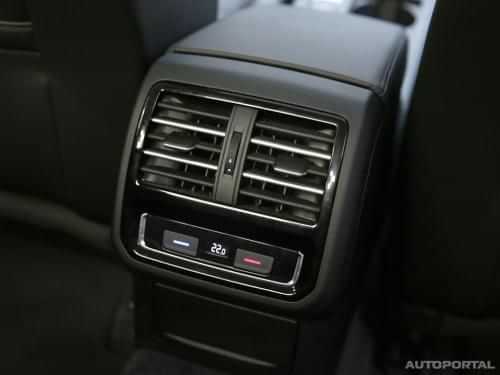 Volkswagen Passat  2014-2020 image