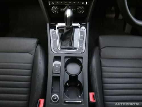 Volkswagen Passat  2014-2020 image