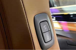 Camry 10-Way Power-Adjustable Driver and Passenger SeatsSeats Camry 10-Way Power-Adjustable Driver and Passenger SeatsSeats