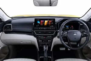 XUV 3X0 10.25-inch Infotainment system