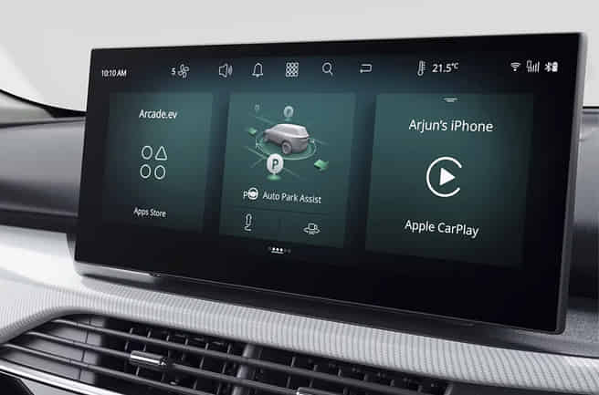 Tata Harrier EV 14-inch OLED Display