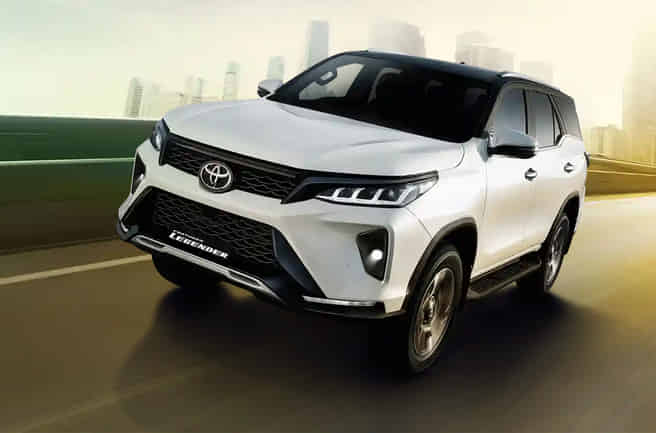 Toyota Fortuner Legender 4×4 Drivetrain with Low Range