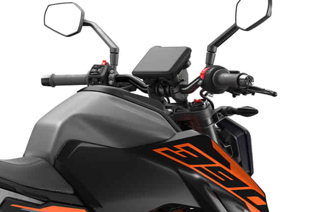 KTM 390 Duke 5-Inch TFT Colour Display with Bluetooth