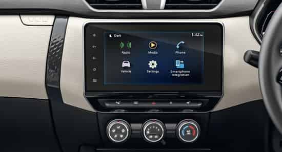 Gravite 8-Inch Infotainment Screen