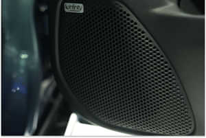 Victoris 8-speaker Harman Kardon Sound System Victoris 8-speaker Harman Kardon Sound System