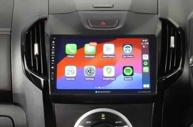 Isuzu V-Cross 9 Touchscreen