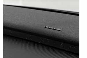 EX30 A 9-speaker Harman Kardon Sound system