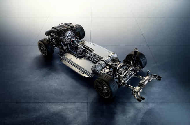 BMW M5 Adaptive M Suspension with Multiple Drive Modes BMW M5 Adaptive M Suspension with Multiple Drive Modes