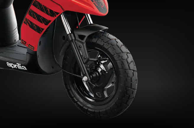 Aprilia Storm 125 2019-2024 Alloy Wheels with Tubeless Tyres