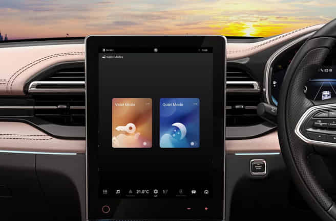 MG Hector Plus Automatic Climate Control