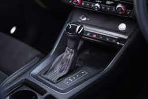 Q3 Sportback Automatic Gear shifter Q3 Sportback Automatic Gear shifter