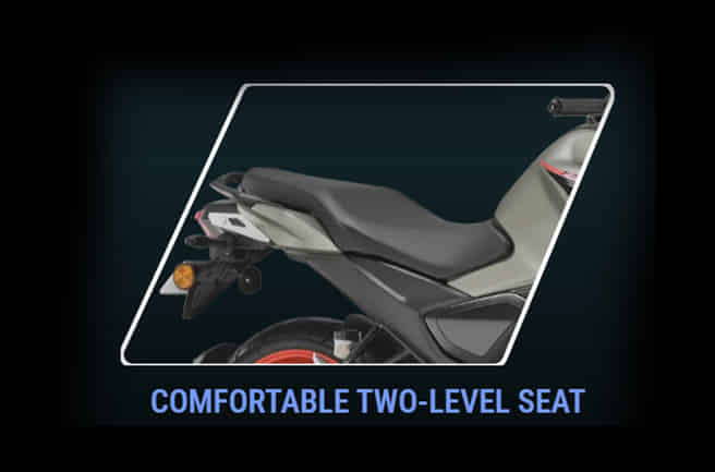 Yamaha FZ Rave Comfortable Two-Level Seat & Upright Ergonomics