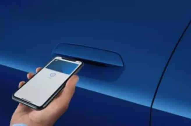 BMW X1 Wireless Smartphone Connectivity