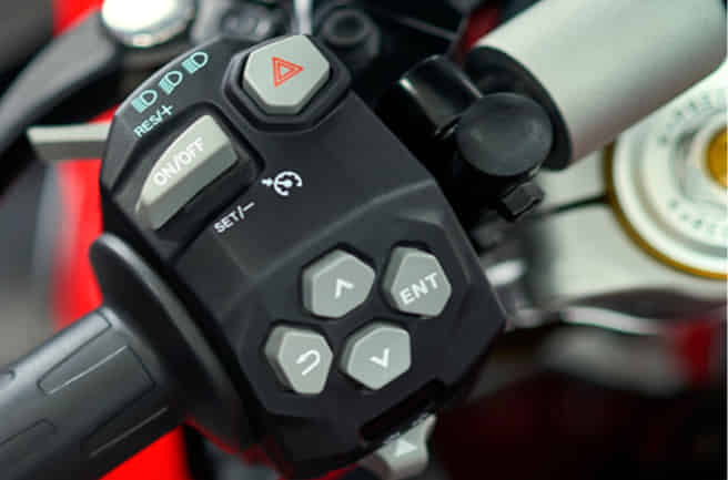 TVS Apache RR 310 Cruise Control 