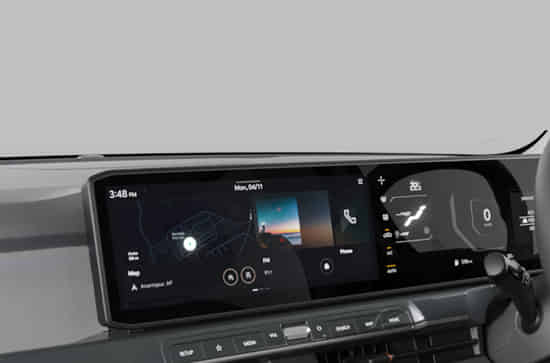 Syros Dual-Screen Digital Cockpit Setup