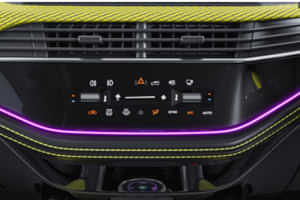 Harrier Dual-Zone Climate Control Harrier Dual-Zone Climate Control