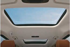 Carnival Dual Sunroofs 