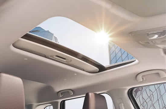 Brezza 2022-2026 Electric Sunroof