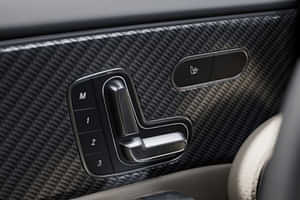 A Class Limousine Electrically adjustable seats with memory function A Class Limousine Electrically adjustable seats with memory function