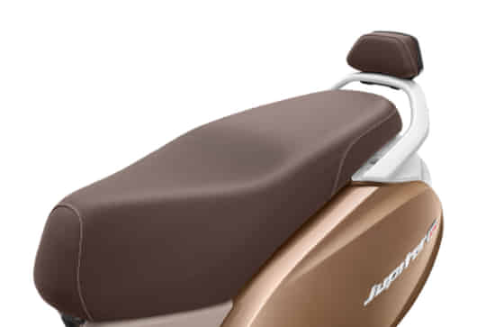 Jupiter 125 Equipped with the longest seat
