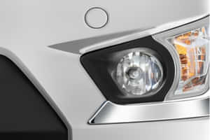 Innova Crysta Front Clearance Sonar with MID Indication Innova Crysta Front Clearance Sonar with MID Indication