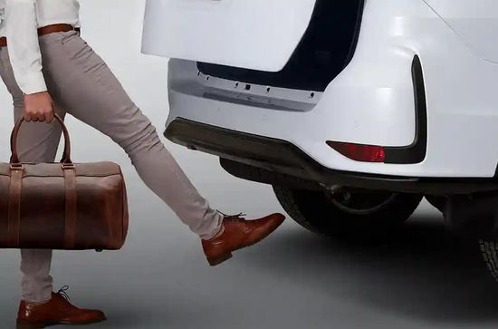 Fortuner Legender Ground Clearance of 225 mm