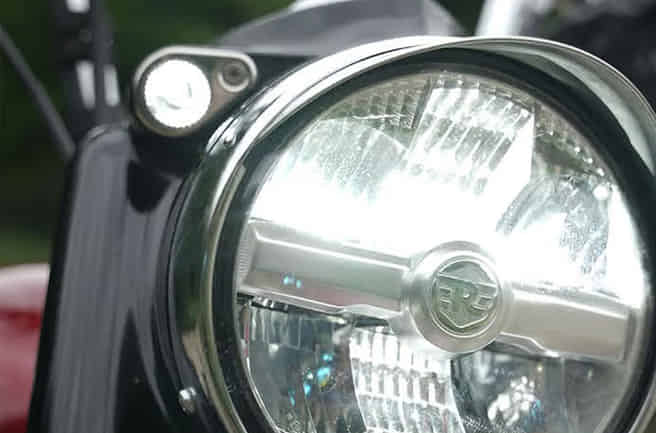Royal Enfield Goan Classic 350 Hazard lamp Royal Enfield Goan Classic 350 Hazard lamp