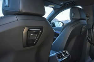 i5 Hot and Cold Ventilated Seats i5 Hot and Cold Ventilated Seats