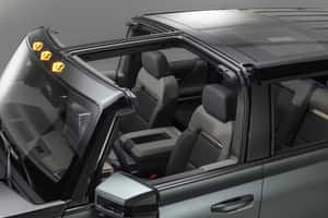 Hummer EV Infinity Roof 