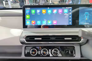 Comet EV Infotainment System Comet EV Infotainment System