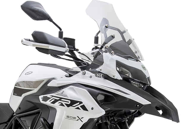 Benelli TRK 502 LED Turn Indicators and Lighting