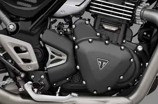 Speed 400 Liquid-Cooled Engine