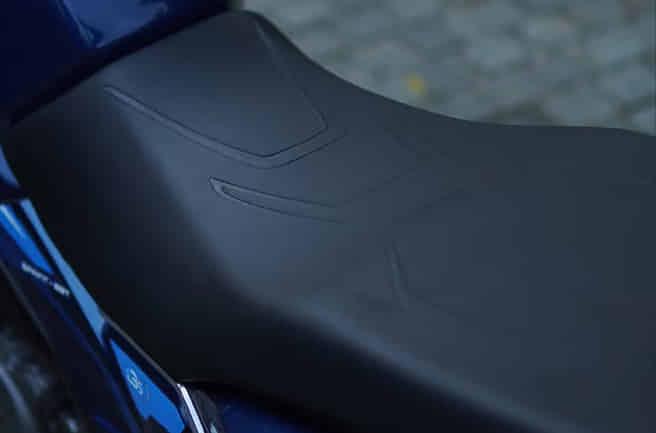 Hero Glamour X Long, Comfortable Seat Hero Glamour X Long, Comfortable Seat
