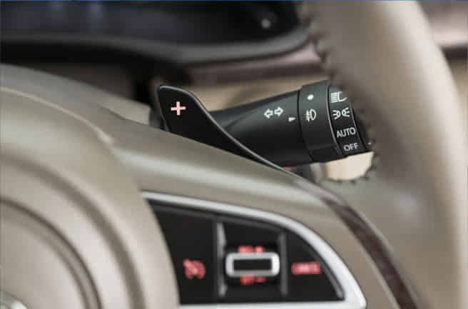 Toyota Rumion Paddle Shifters 