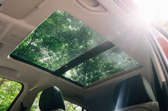 Volkswagen Taigun Panoramic sunroof