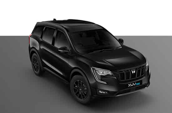 XUV700 2021-2026 Powerful Turbo-Petrol and Diesel Engines