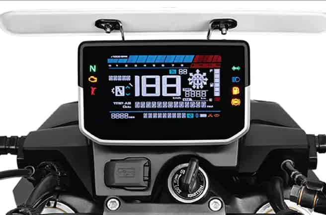 Hero Xtreme 160R 4V Ride modes Rain, Road, & Sports Hero Xtreme 160R 4V Ride modes Rain, Road, & Sports