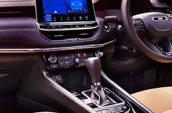 Compass Selec-Terrain Drive Modes (4×4 Variants)