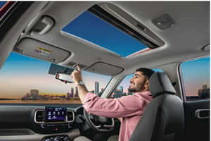 Venue Smart electric sunroof Venue Smart electric sunroof