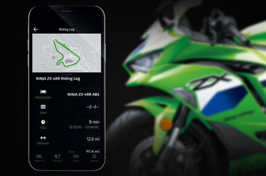 Ninja ZX-4R Smartphone Connectivity with Bluetooth