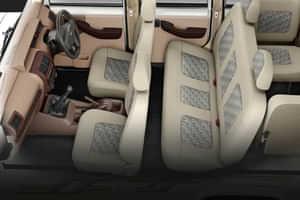 Bolero Spaciuos 7 Seater Bolero Spaciuos 7 Seater