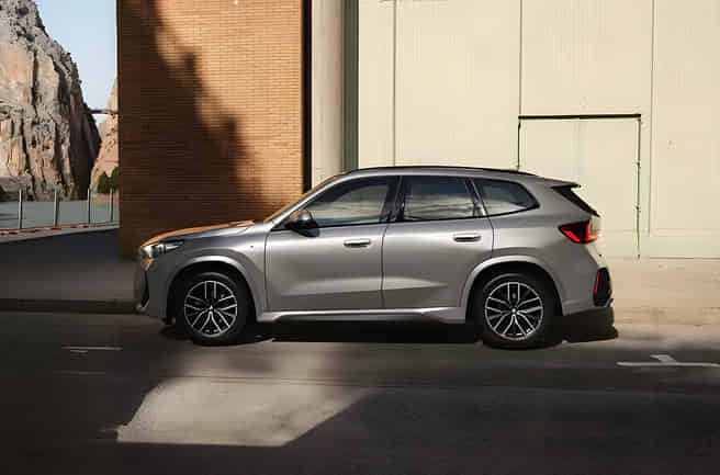 BMW X1 Panoramic Glass Sunroof