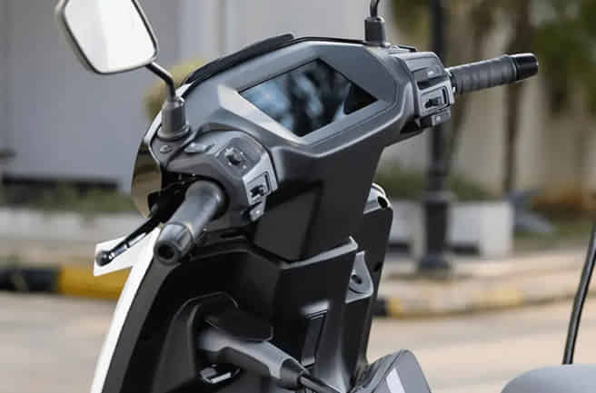 Ather Rizta TFT Console