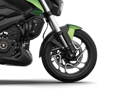 Dominar 400 Tubeless Tyres -
