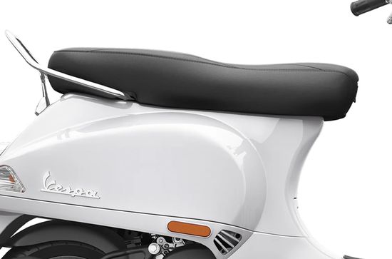 VXL 125 2021-2026 Under-Seat Storage